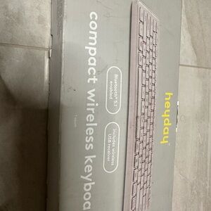 New HeyDay Compact Wireless Keyboard Bluetooth 5.1 W/ Wireless USB Receiver Gray